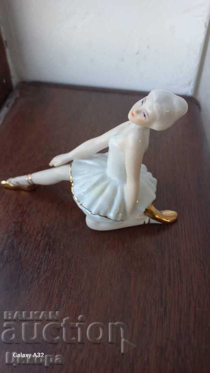 Δημοπρασία ΠΟΡΣΕΛΑΝΙΝΗ ΜΠΑΛΕΡΙΝΑ ΦΙΓΟΥΡΑ ΣΤΑΤΟΥΕΤΑ