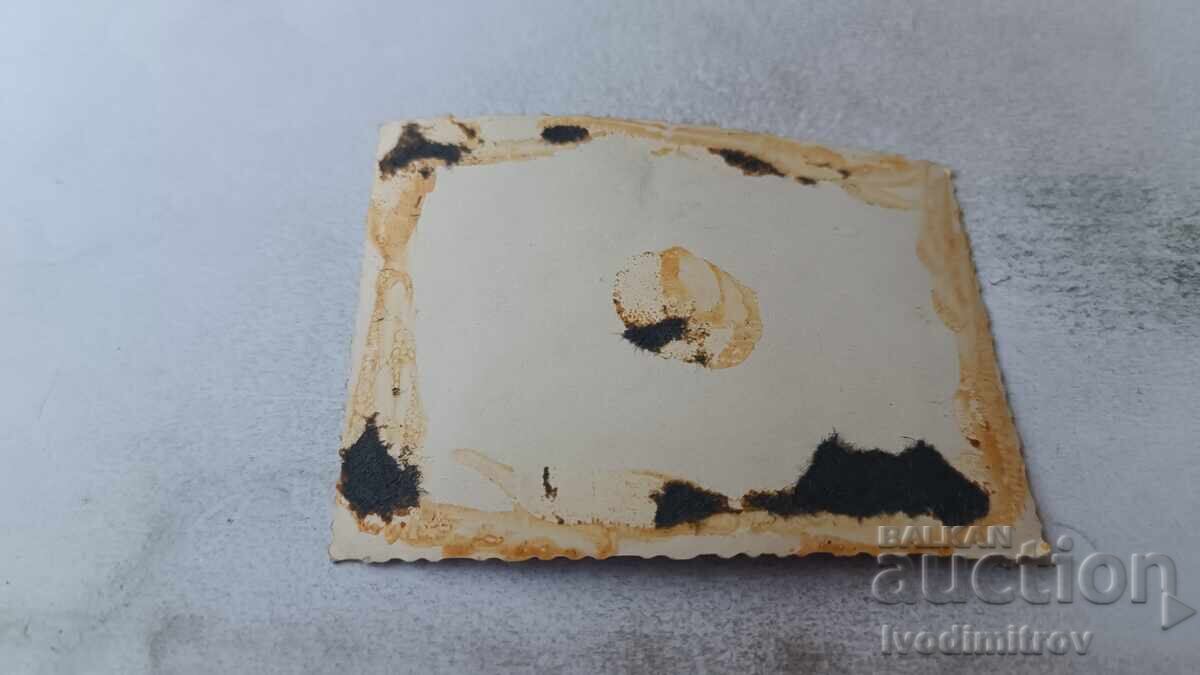 Snimka Chetirima mladi myzhe goli do krysta με τιμή 1.85 BGN | € 0.95