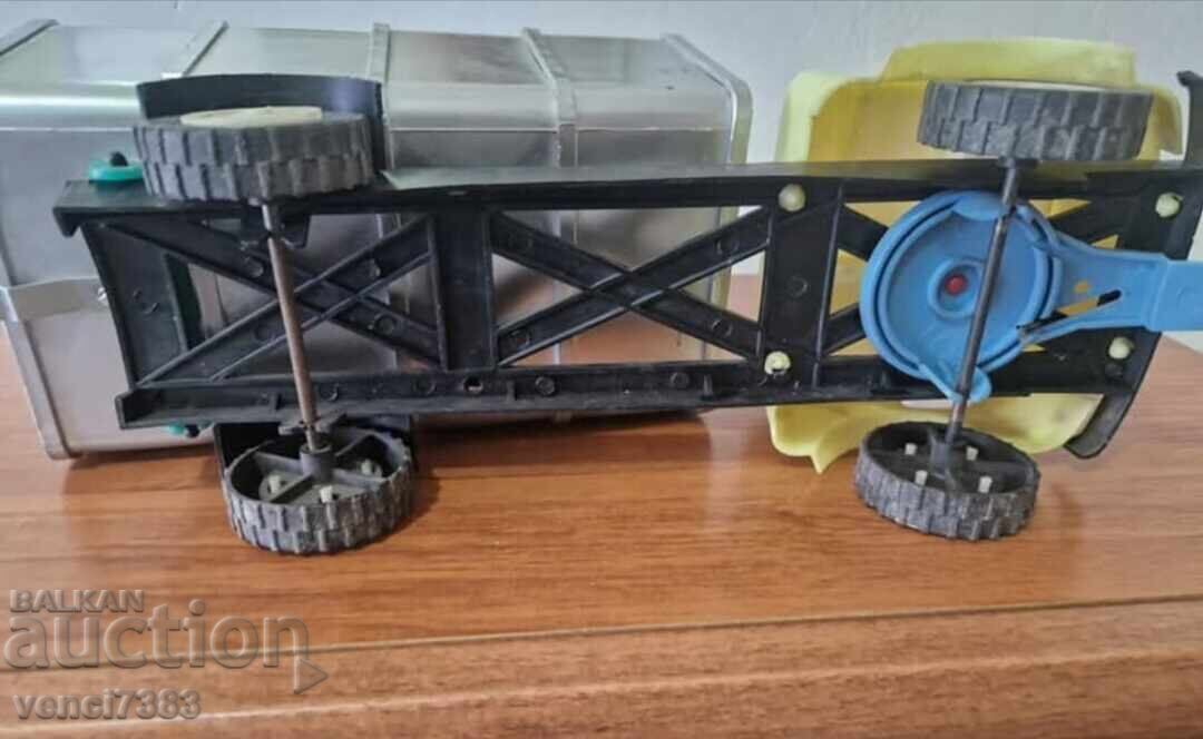 Μεταχειρισμένο παιδικό φορτηγό - 5