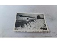 Φωτογραφία Γυναίκα δίπλα σε ποτάμι