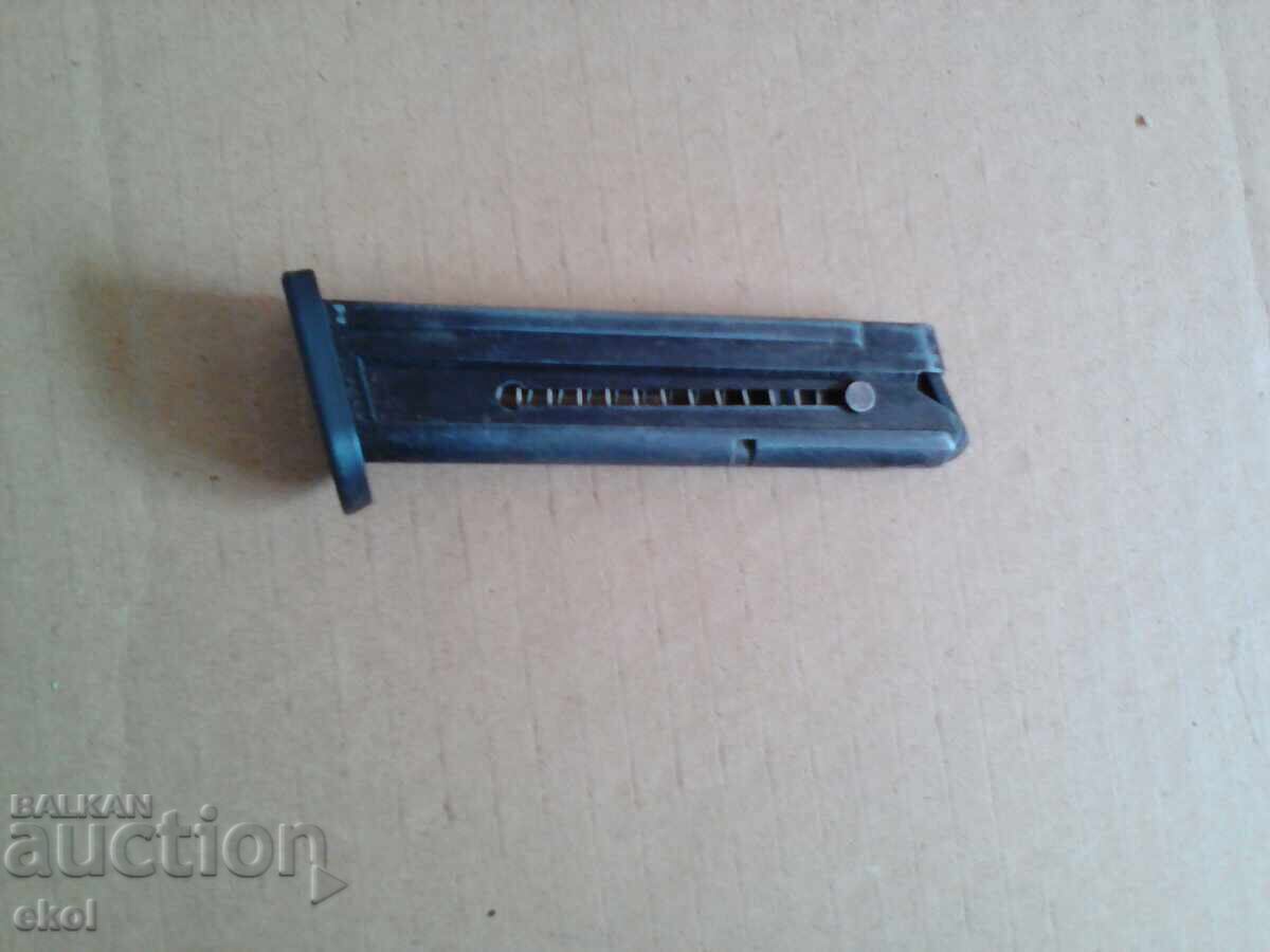 Încărcător pentru Sig Sauer .22LR cu preț 150.00 BGN | € 76.69