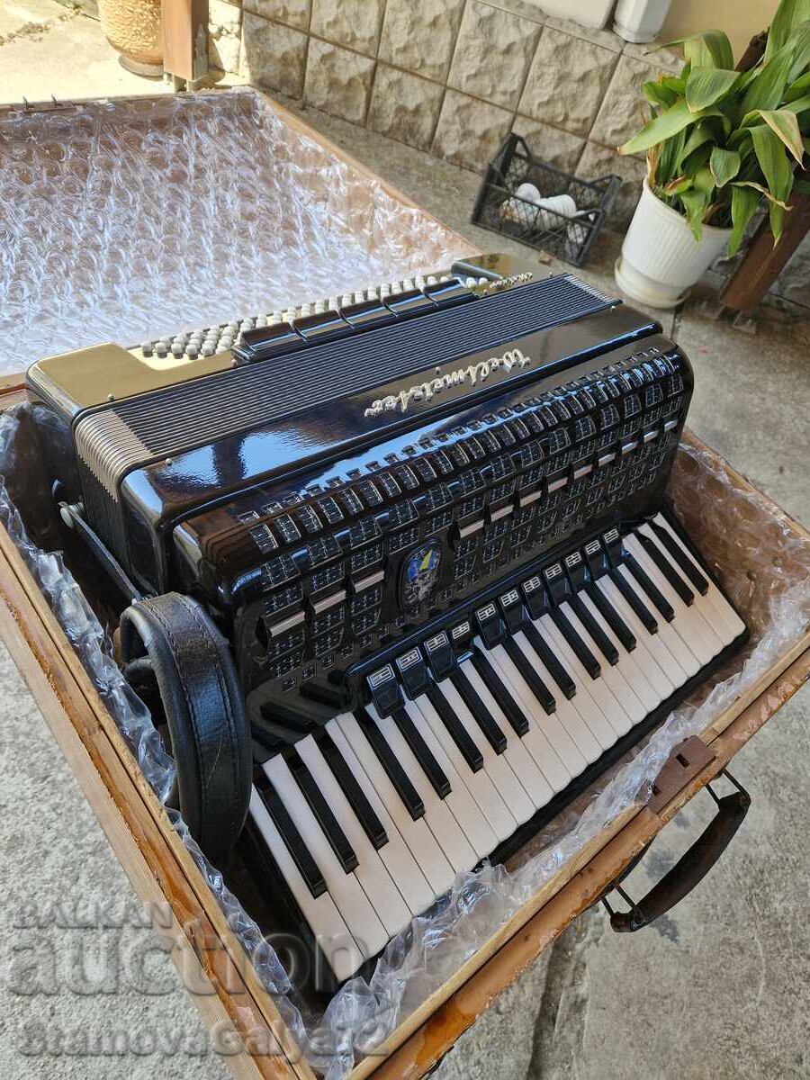 Delivery of Antique German Accordion Veltmaister Meteor 120 Bass