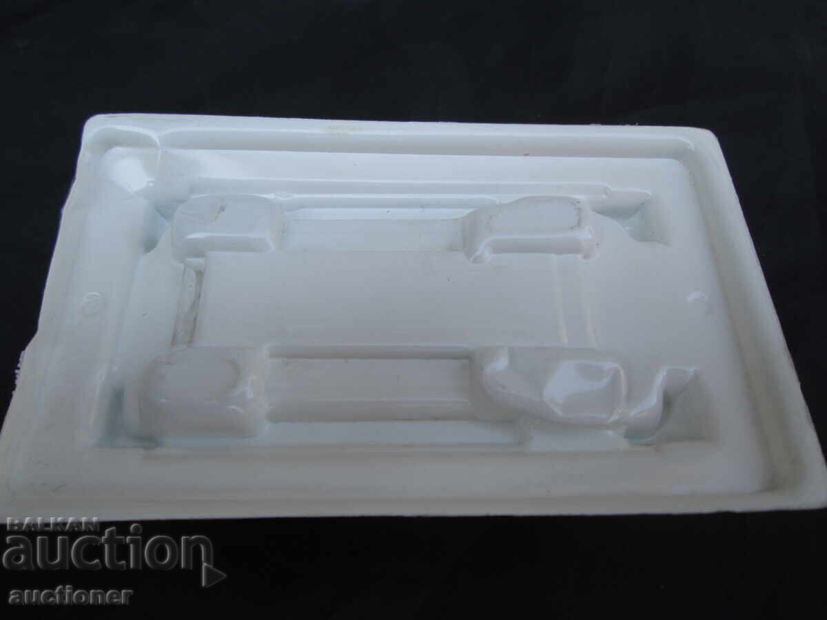 MAJORETTE, OLDSMOBILE 253- НОВО 1975 - 7