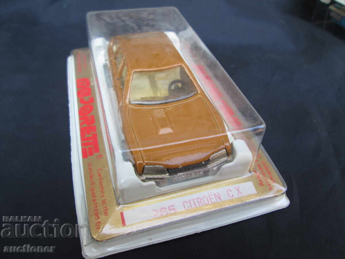 MAJORETTE, CITROEN 265 - NOU 1970 cu preț 40.00 BGN | € 20.45