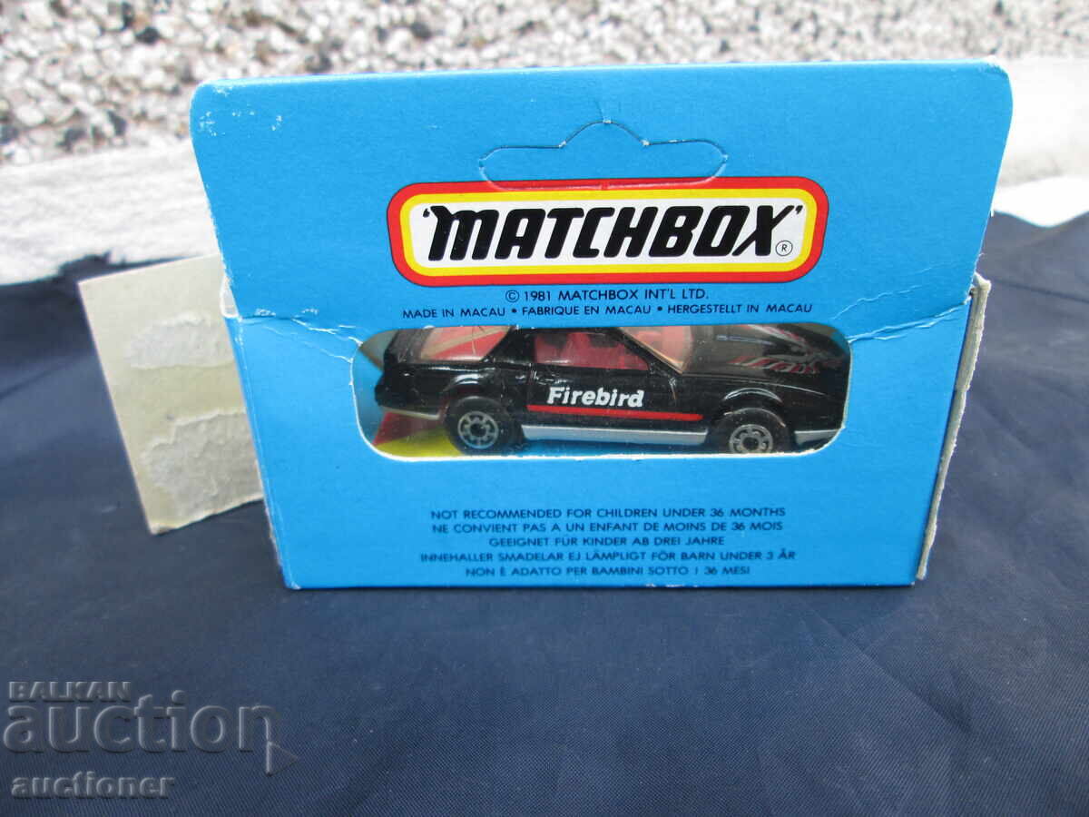 Auction  MATCHBOX PONTIAC FIREBIRD - NEW 1982 MACAU
