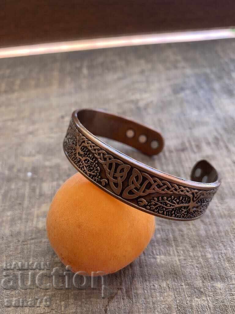 Аукцион Нова стилна магнитна медна гривна-1 Аукцион Нова стилна магнитна медна гривна-1