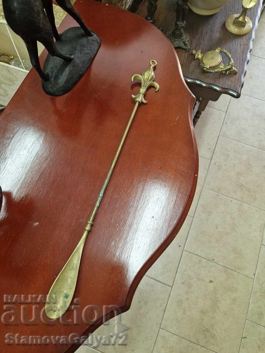 Large antique English bronze shoe rack Large antique English bronze shoe rack