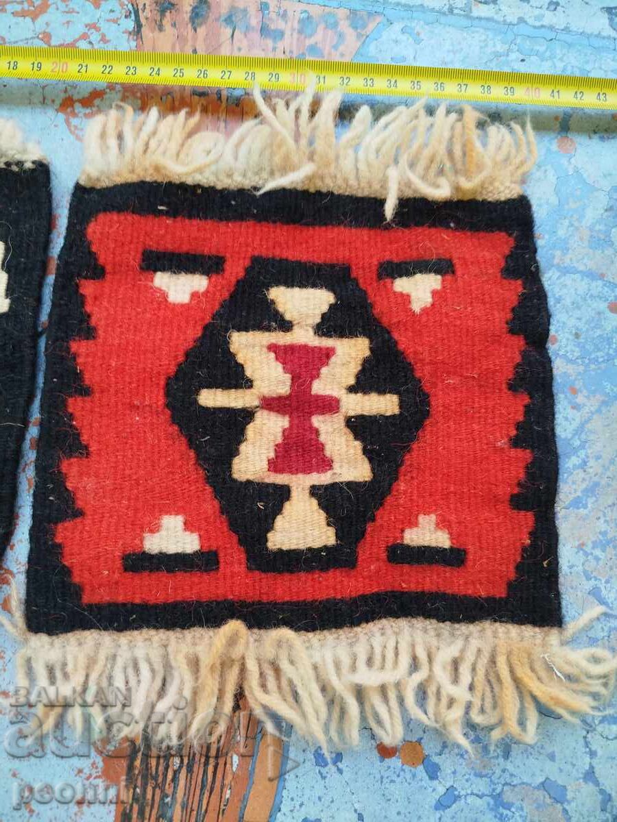 Licitație Covoare țesute manual cu motive chiprovți Licitație Covoare țesute manual cu motive chiprovți