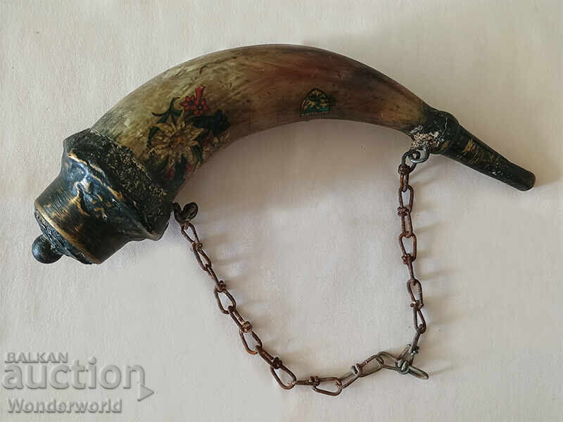 Αρχαία χαϊδούκικη κέρατινη μπαρουτοθήκη για φλεγόμενο τουφέκι, πιστόλι Αρχαία χαϊδούκικη κέρατινη μπαρουτοθήκη για φλεγόμενο τουφέκι, πιστόλι