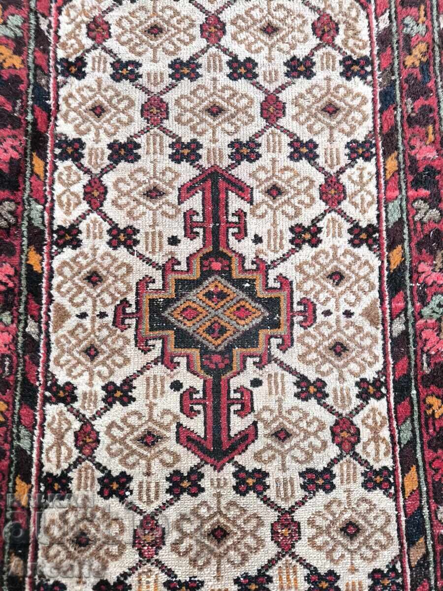 Δημοπρασία Οριεντάλ διαδρομή χαλιού Δημοπρασία Οριεντάλ διαδρομή χαλιού