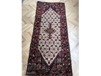 Covor oriental tip pasarelă