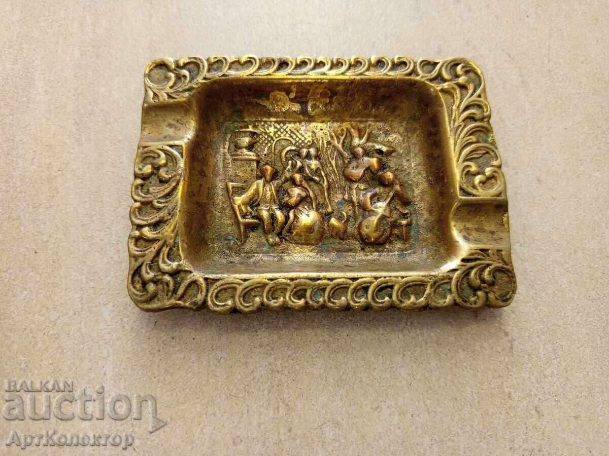 Δημοπρασία Σταχτοδοχείο ορείχαλκου μπρούτζου