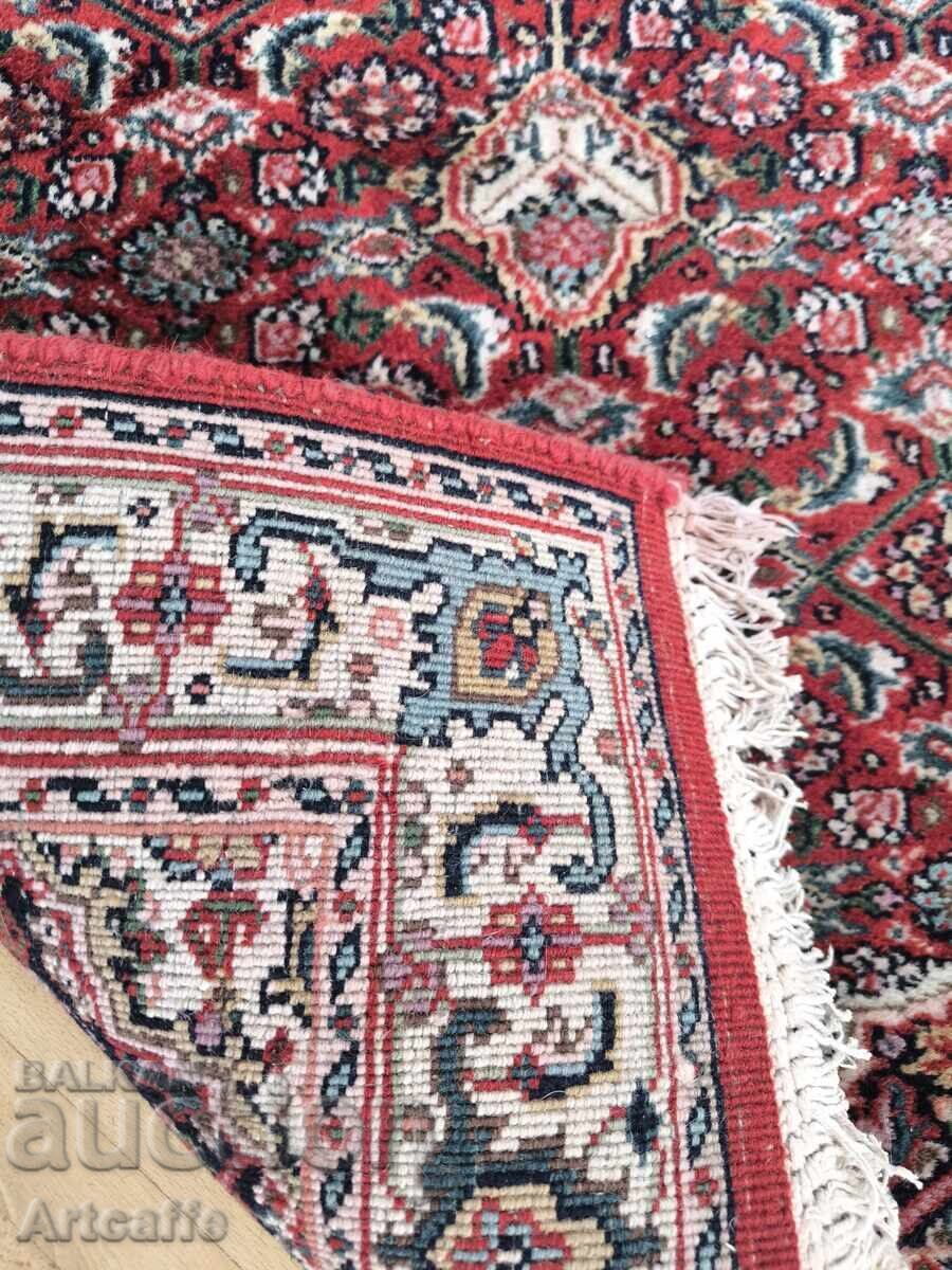 Delivery of Oriental rug runner