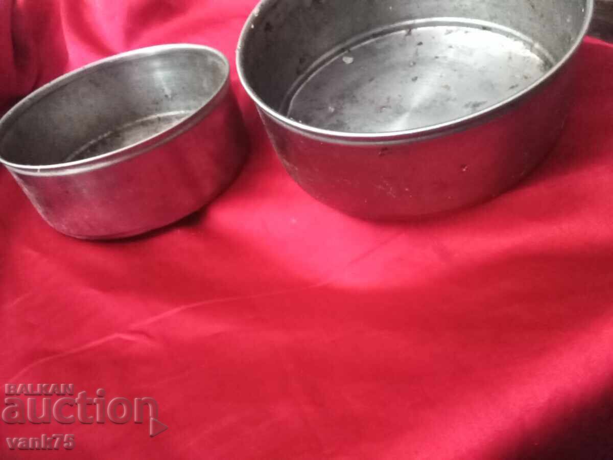 Licitație Farfurie și două boluri