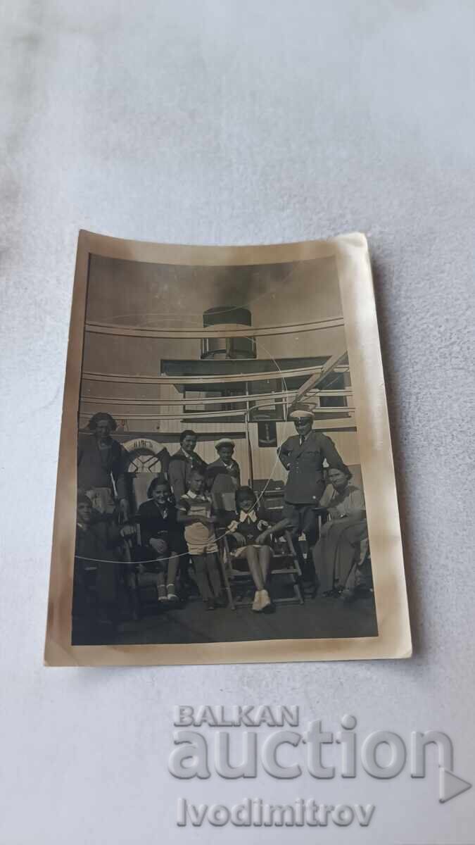 Φωτογραφία Ρούσε: Επιβάτες και καπετάνιος του ατμόπλοιου Βίτ Ρούσε