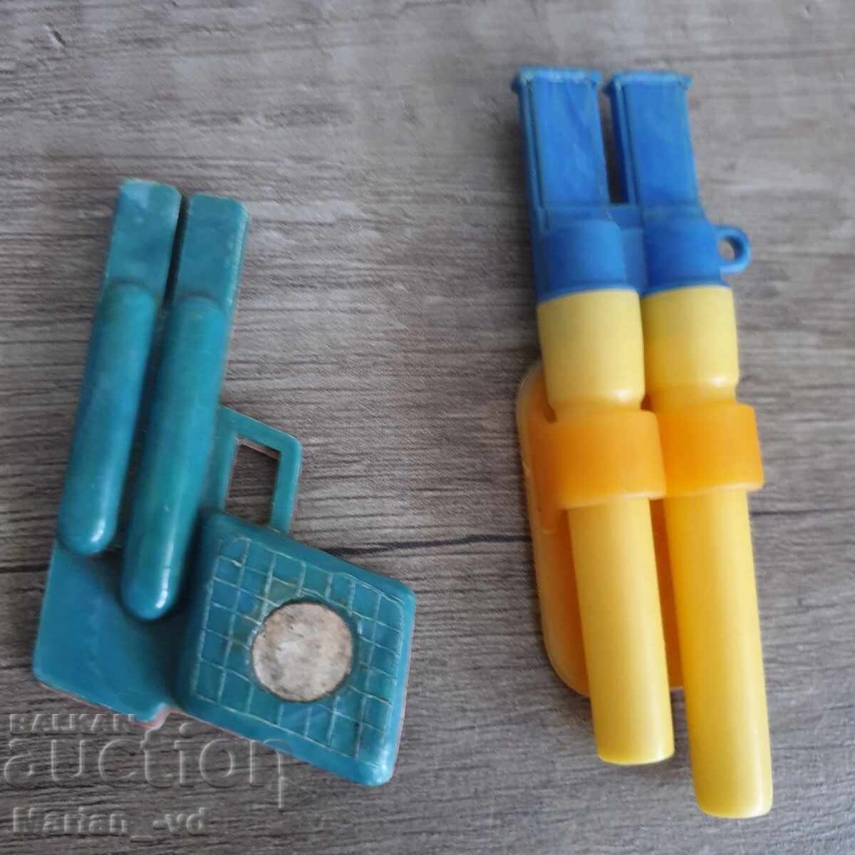 Доставка на Две стари свирки Доставка на Две стари свирки