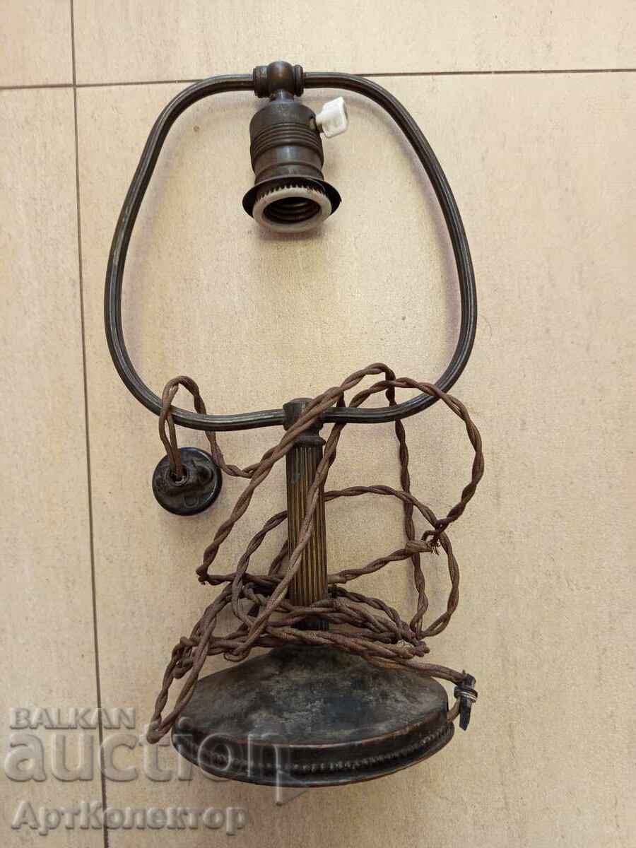 Λάμπα από γυαλί, ορείχαλκο και μπρούτζο