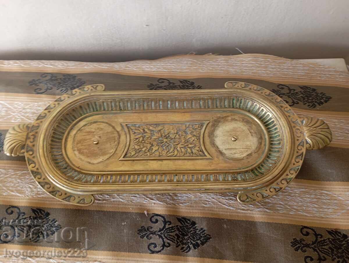 Ολιβερνίκ σε στυλ μπαρόκ με τιμή 230.00 BGN | € 117.60