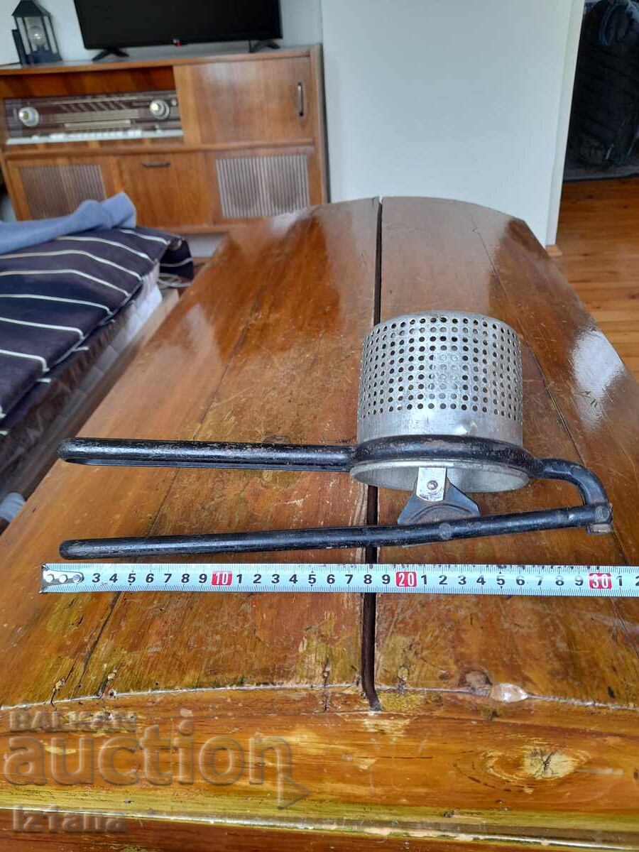 Old potato press - 5 Old potato press - 5