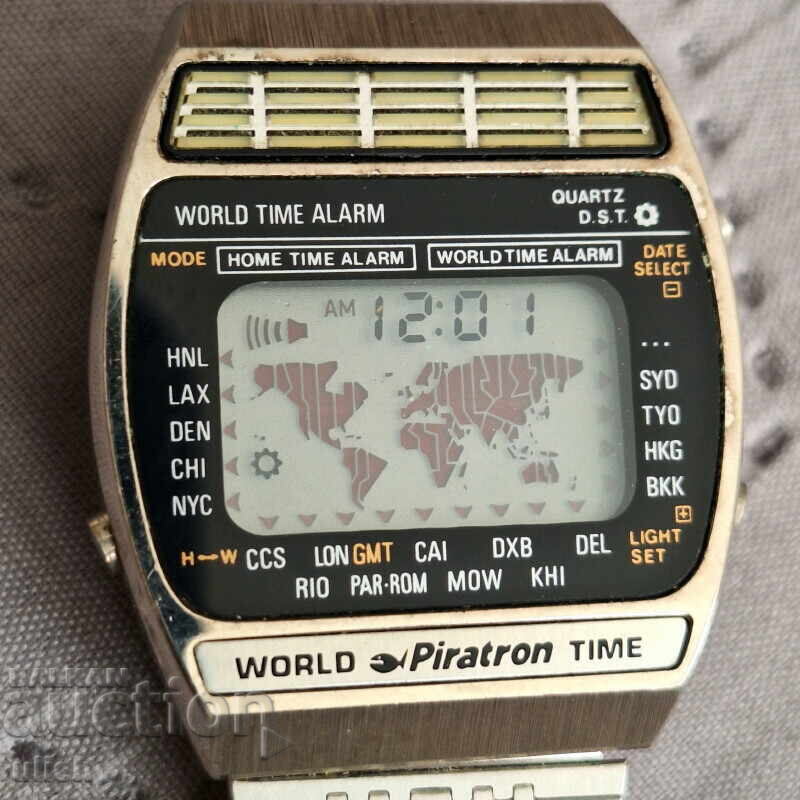Piratron LCD world time digital quartz watch 1983 - 5