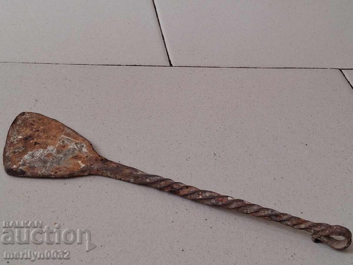 Fier Forjat, Fier Forjat, Fier Forjat, Fier Forjat cu preț 43.00 BGN | € 21.99