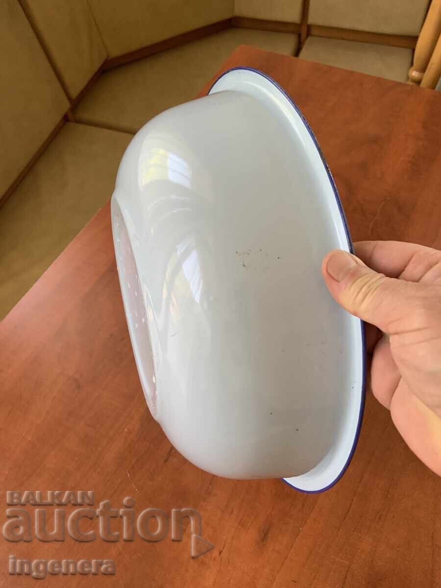 ΛΕΚΕΝ ΛΙΓΕΝ ΣΜΑΛΤΩΜΕΝΟ ΣΚΕΥΟΣ ΜΕ ΣΗΜΑΔΙ ΑΠΟ ΤΗΝ ΣΟΣΙΑΛΙΣΤΙΚΗ ΕΠΟΧΗ - 6