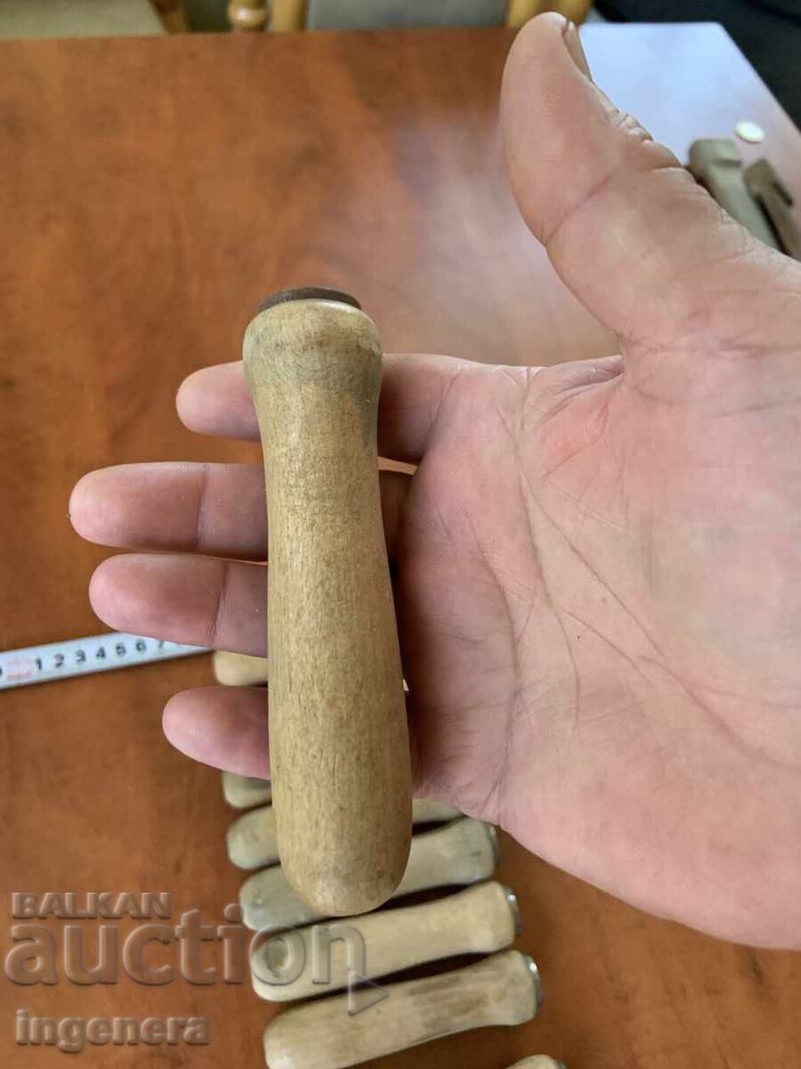 Licitație MÂNERE PENTRU PILĂ, SULĂ SAU ALT INSTRUMENT - PREȚUL PE BUCATĂ!