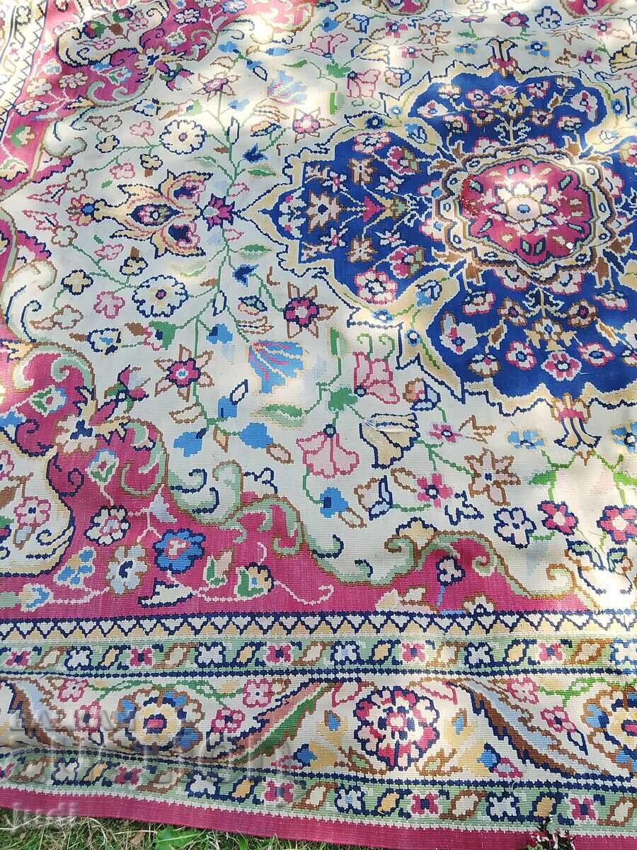 Auction  Old Chipro carpet