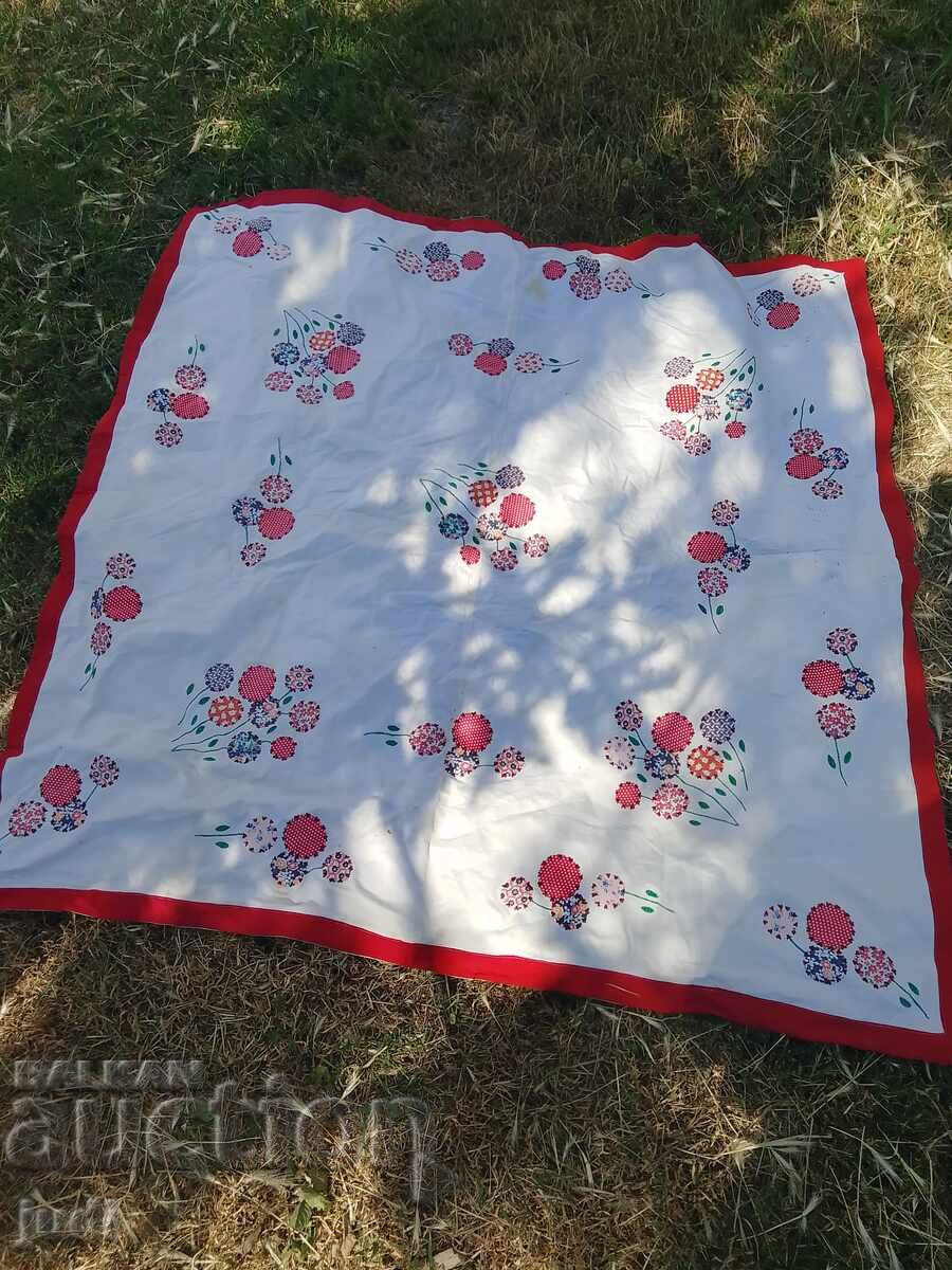 Broderie mare fata de masa Broderie mare fata de masa