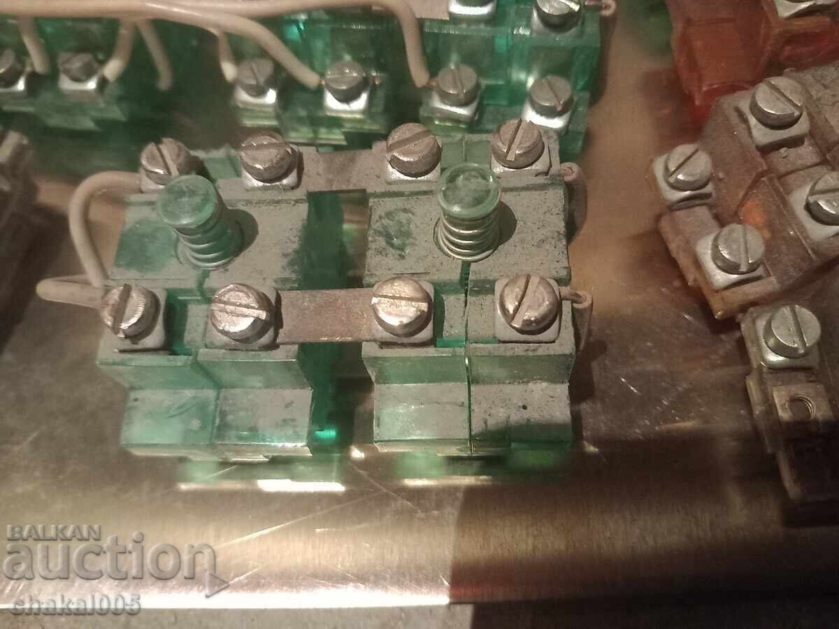 Circuit breakers scrap with price 50.00 BGN | € 25.56 Circuit breakers scrap with price 50.00 BGN | € 25.56