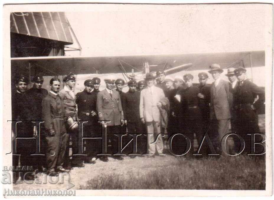 1931 FOTOGRAFIE MICĂ VECHE SOFIA AEROPORTUL BOJURIȘTE AVION E061