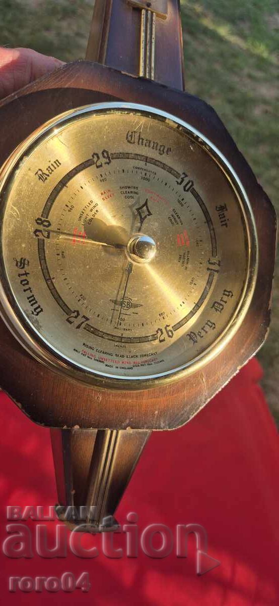 ΘΕΡΜΟΜΕΤΡΟ - ΒΑΡΟΜΕΤΡΟ - 7