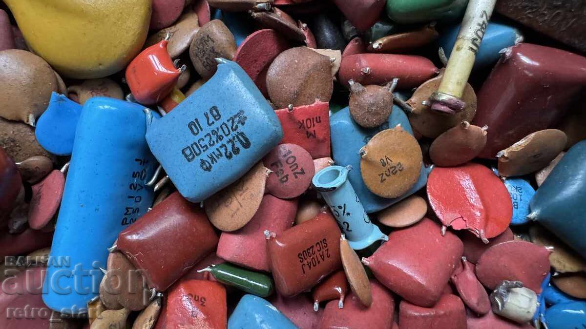 Електронна скрап, кондензатори - 5 Електронна скрап, кондензатори - 5