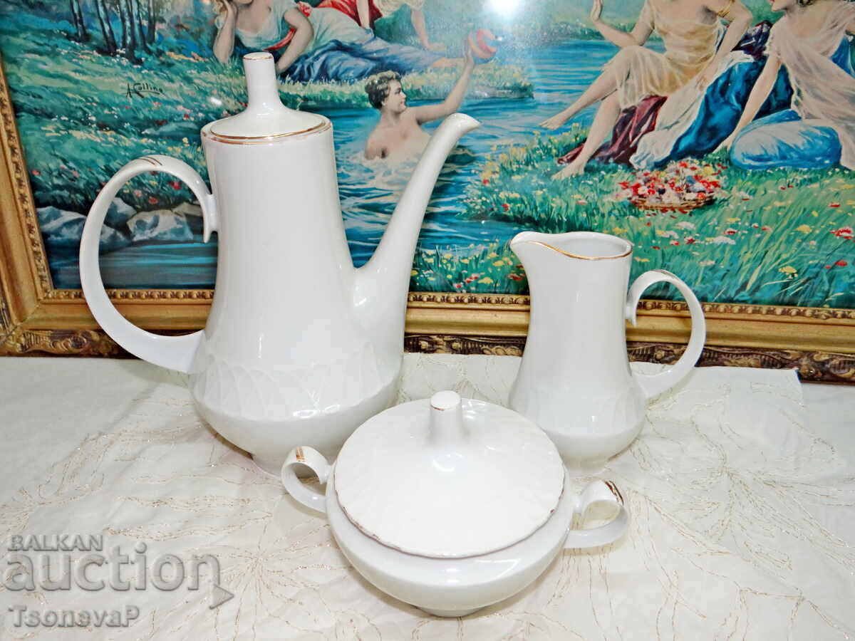 Трио порцеланови бели съдове на "Изида" Трио порцеланови бели съдове на "Изида"