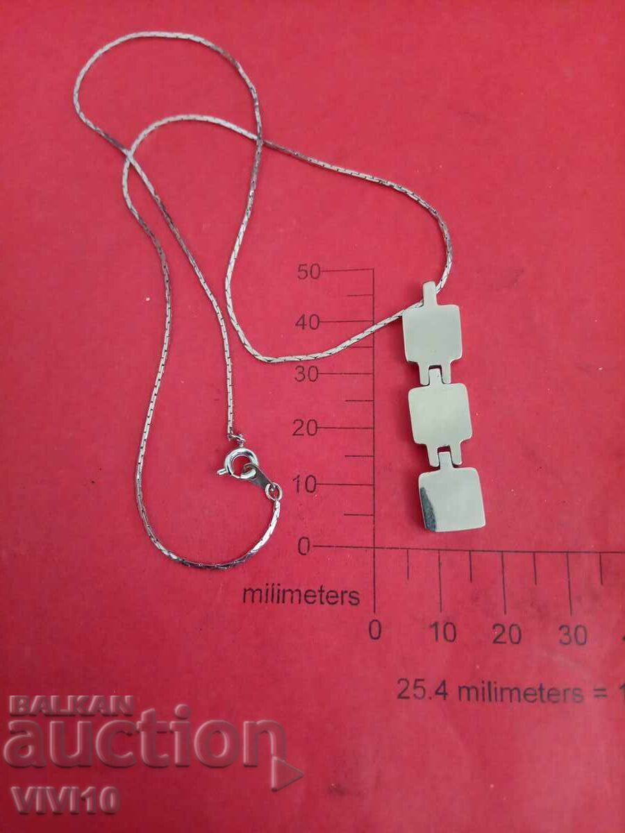 Αρχαίο κολιέ με σμάλτο με τιμή 30.00 BGN | € 15.34