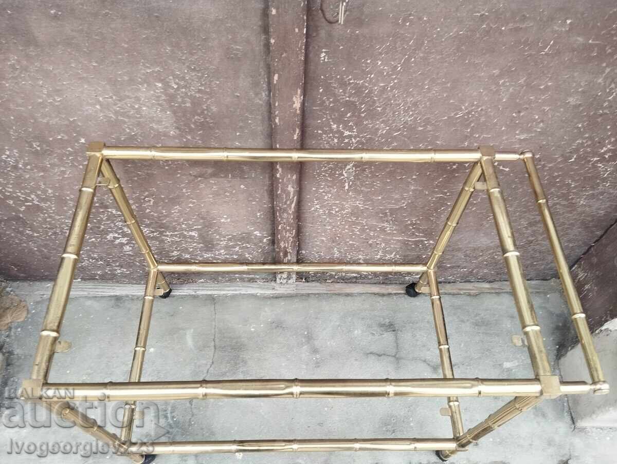 Livrarea Cărucior vintage pentru servire