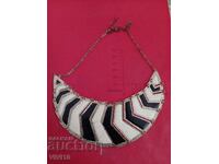 Colier vechi cu email