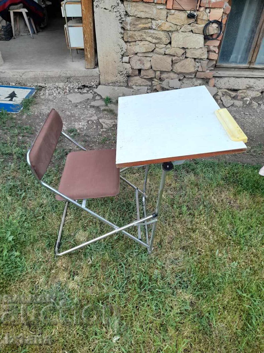 Стар ученически чин,бюро Чавдарче - 6 Стар ученически чин,бюро Чавдарче - 6