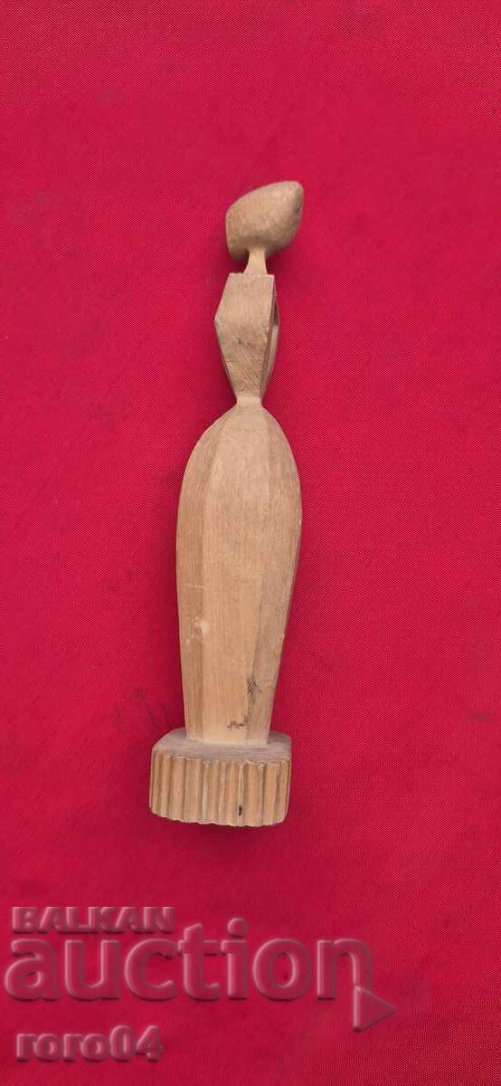 ΠΑΛΑΙΟ ΒΟΥΛΓΑΡΙΚΟ ΞΥΛΙΝΟ ΓΛΥΠΤΟ με τιμή 57.00 BGN | € 29.14