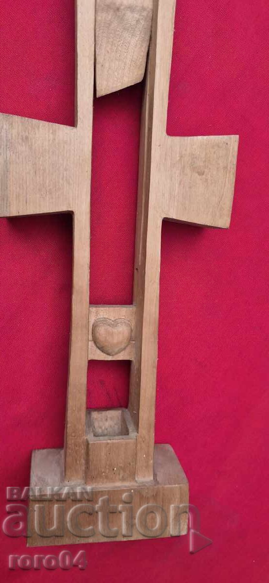 Old Bulgarian Wooden Sculpture with price 77.00 BGN | € 39.37