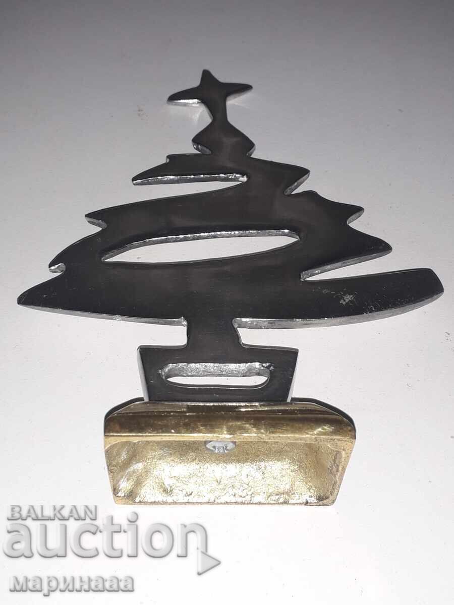 Аукцион МАСИВНА ФИГУРА. МЕСИНГ, АЛУМИНИЙ Аукцион МАСИВНА ФИГУРА. МЕСИНГ, АЛУМИНИЙ