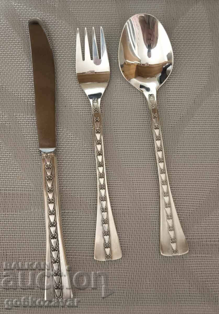Set de argint pentru masă URSS ARGINT 916, PERFECTE! cu preț 645.00 BGN | € 329.78