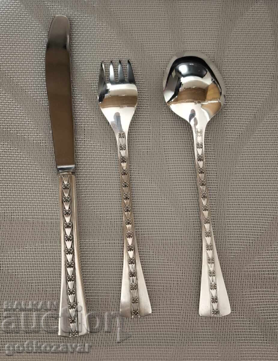 Δημοπρασία Ασημένιο σετ φαγητού ΕΣΣΔ ΑΣΗΜΙ 916, ΤΕΛΕΙΟ !