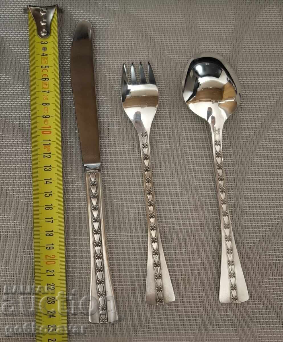 Livrarea Set de argint pentru masă URSS ARGINT 916, PERFECTE!