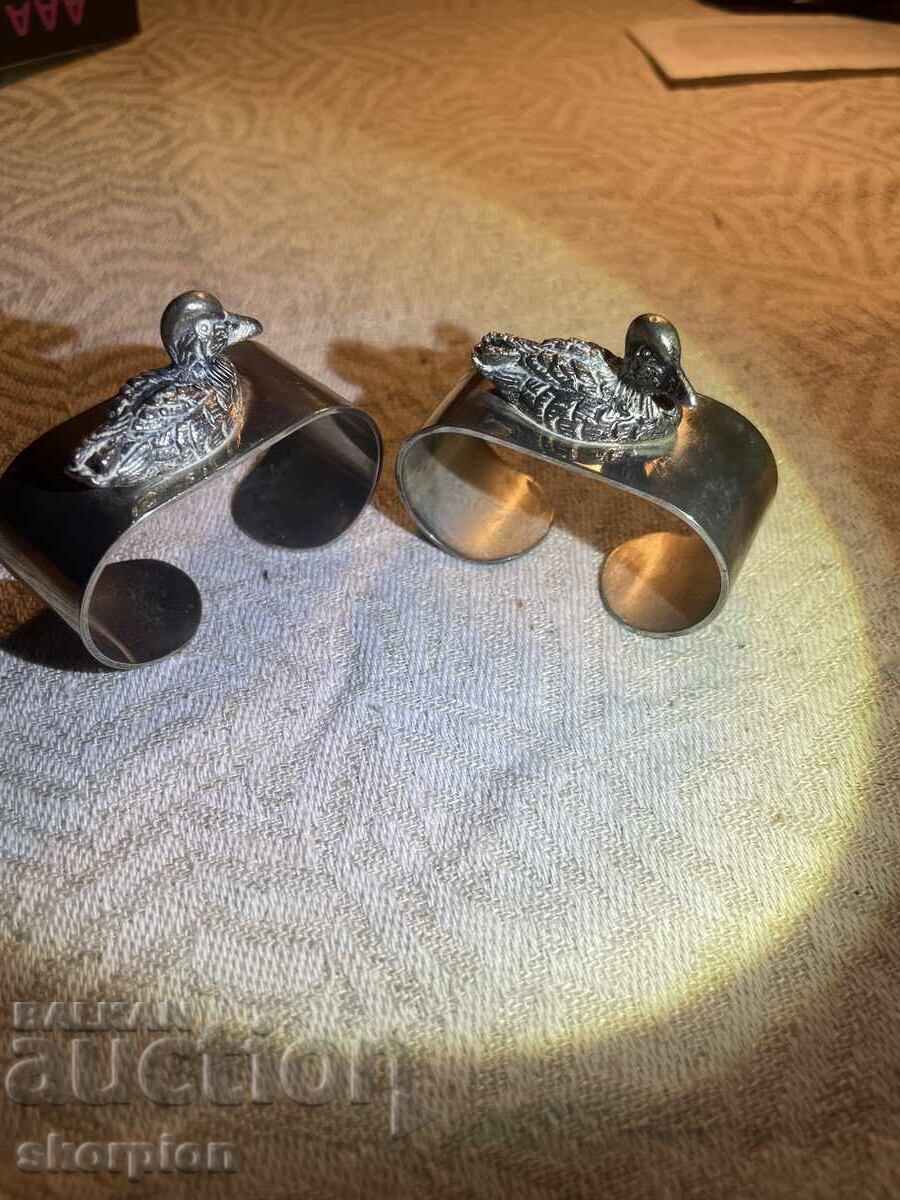 SET DE 2 INELE DE ȘERVEȚEL ARGINTATE