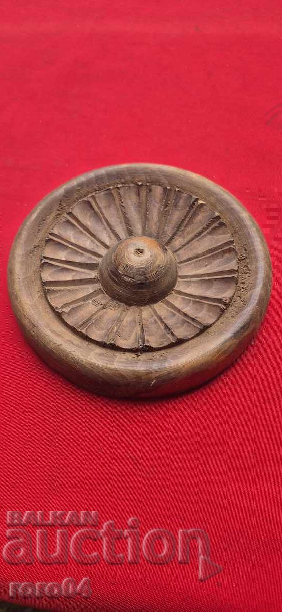 ΞΥΛΟΓΛΥΠΤΙΚΗ ΣΕ ΣΧΗΜΑ ΤΑΣΙ - ΞΥΛΙΝΟ ΔΙΑΚΟΣΜΗΤΙΚΟ