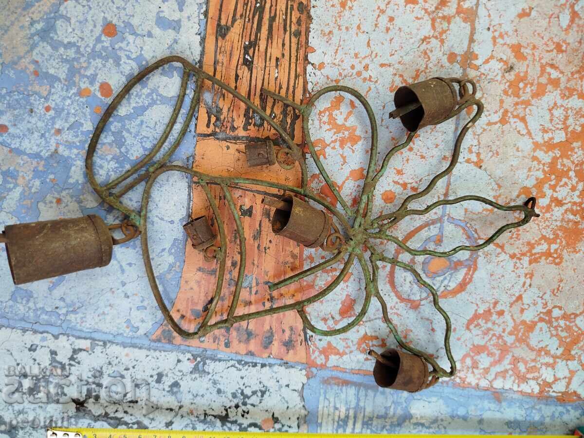 Стари камбанки за порта - 5