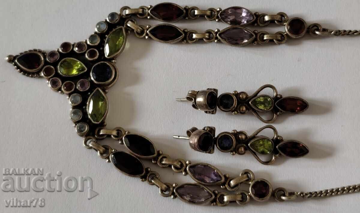 Аукцион Много красив сребърен комплект-колие и обеци
