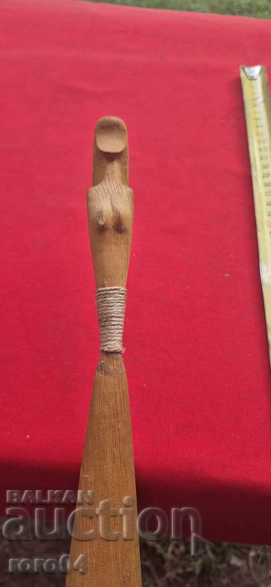 SCULPTURĂ VECHE DIN LEMN BULGĂREASCĂ - 5 SCULPTURĂ VECHE DIN LEMN BULGĂREASCĂ - 5