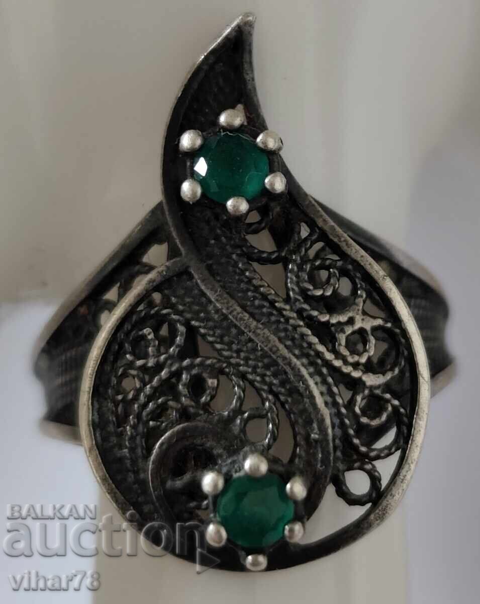 Ασημένιο δαχτυλίδι Ασημένιο δαχτυλίδι